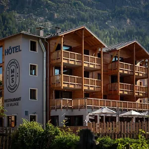 4* Hotel Restaurant